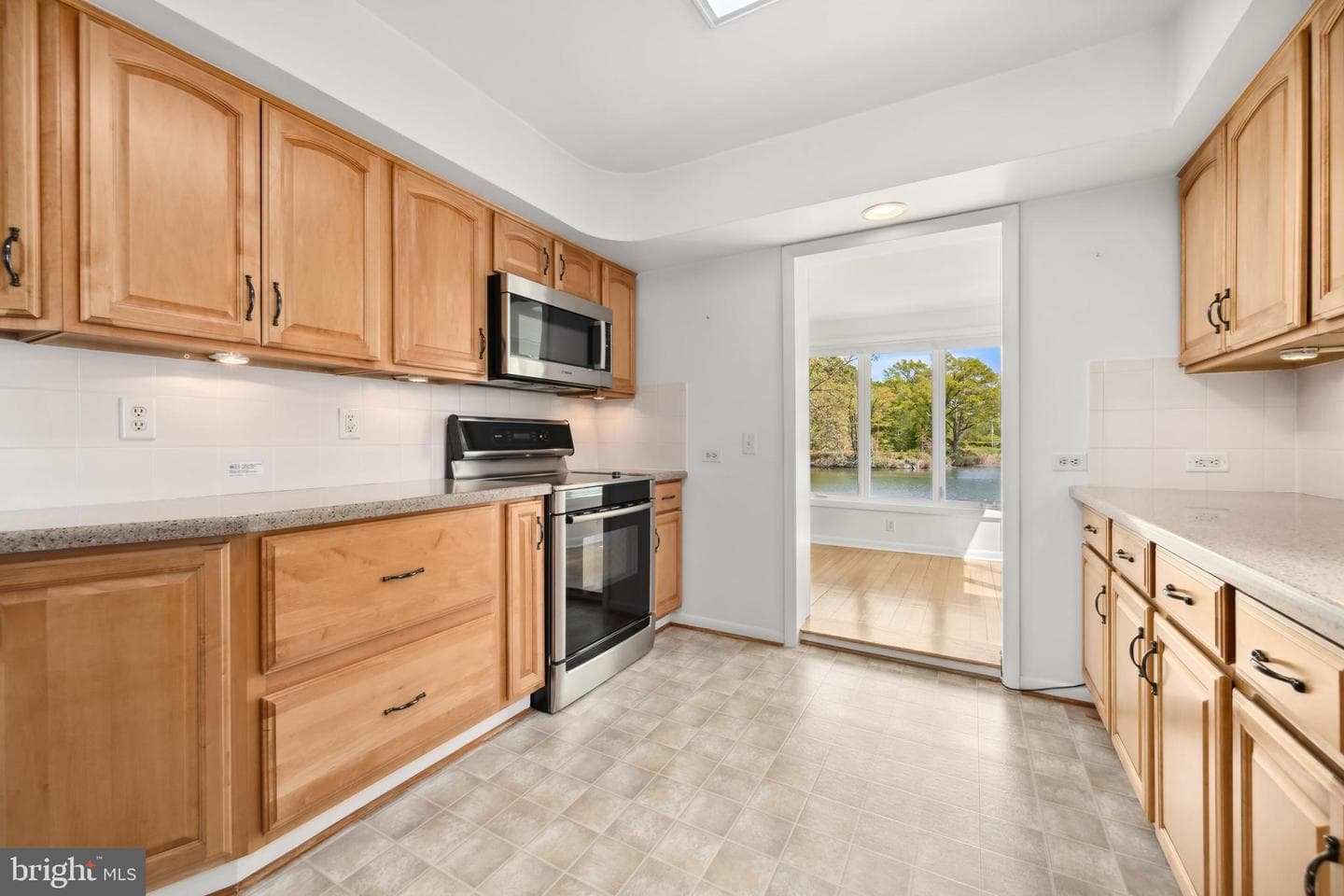 5594 Langford Bay Road photo 24