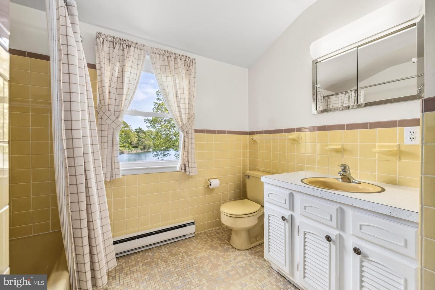5594 Langford Bay Road photo 36
