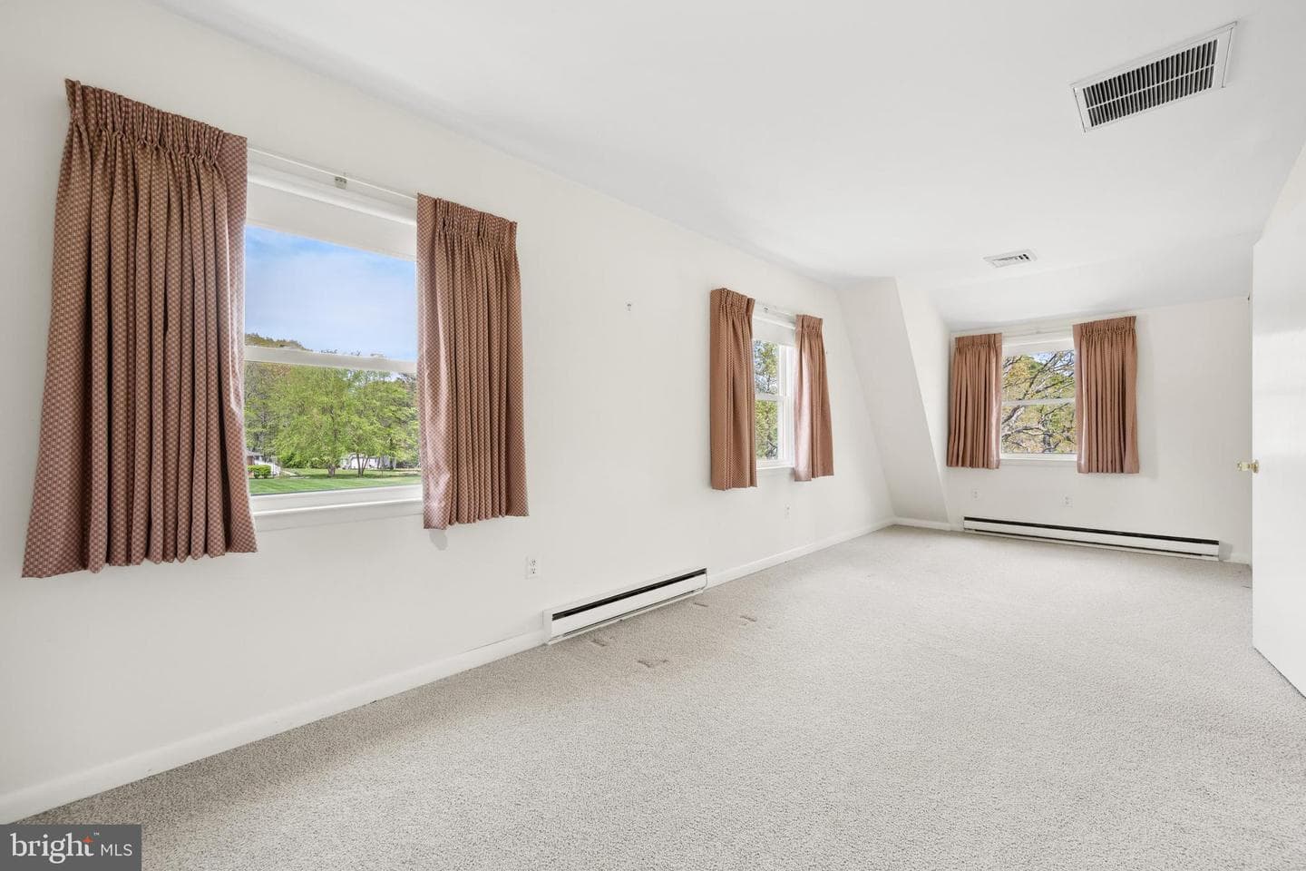 5594 Langford Bay Road photo 37