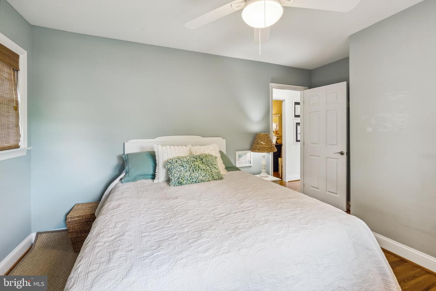 14180 Kentmore Park Road photo 18