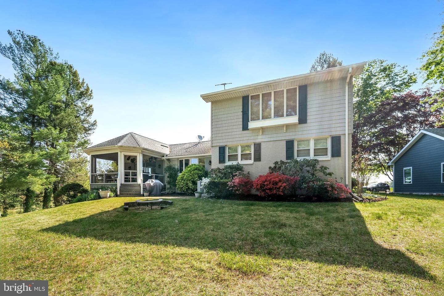 14180 Kentmore Park Road photo 31