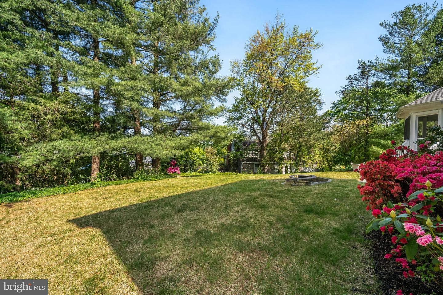 14180 Kentmore Park Road photo 33