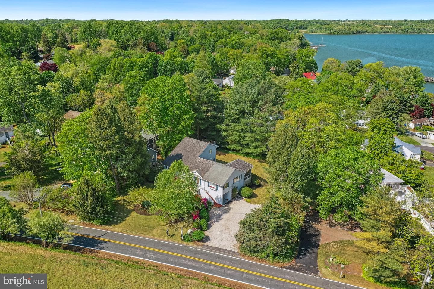 14180 Kentmore Park Road photo 39