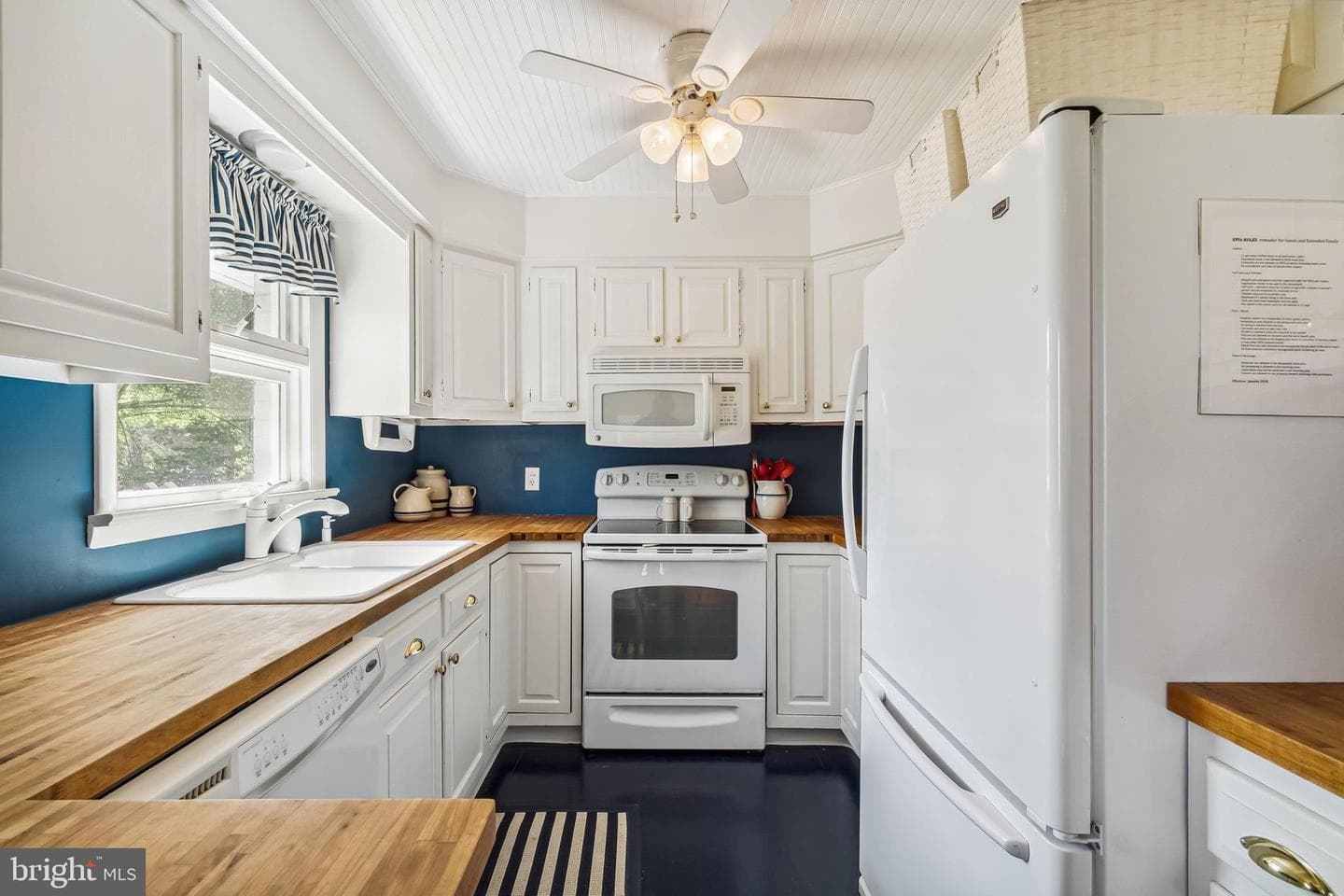 14180 Kentmore Park Road photo 5