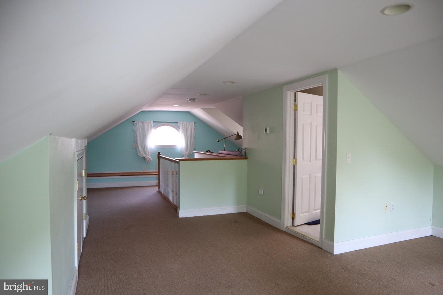 305 Washington Avenue photo 24