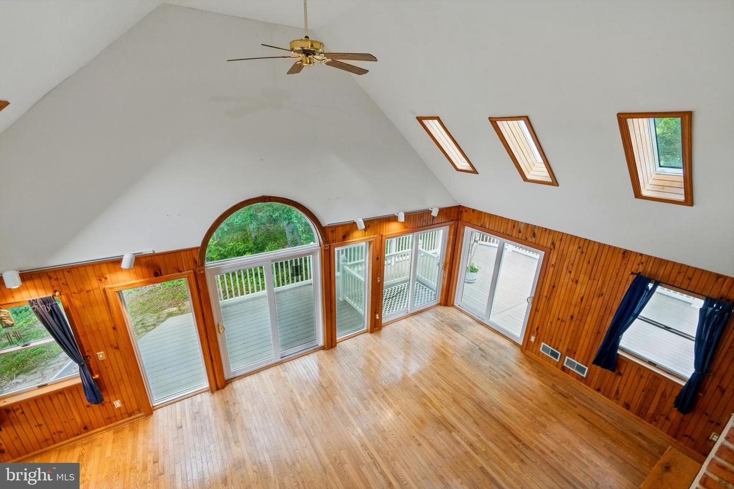 13931 Eagles Nest Farm Lane photo 15