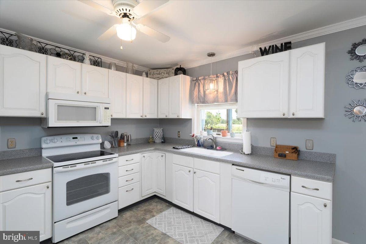 11779 Augustine Herman Highway photo 7