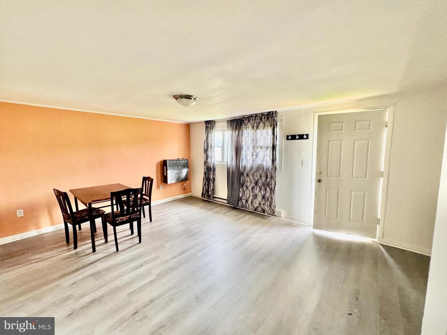 21899 Lovers Lane photo 3