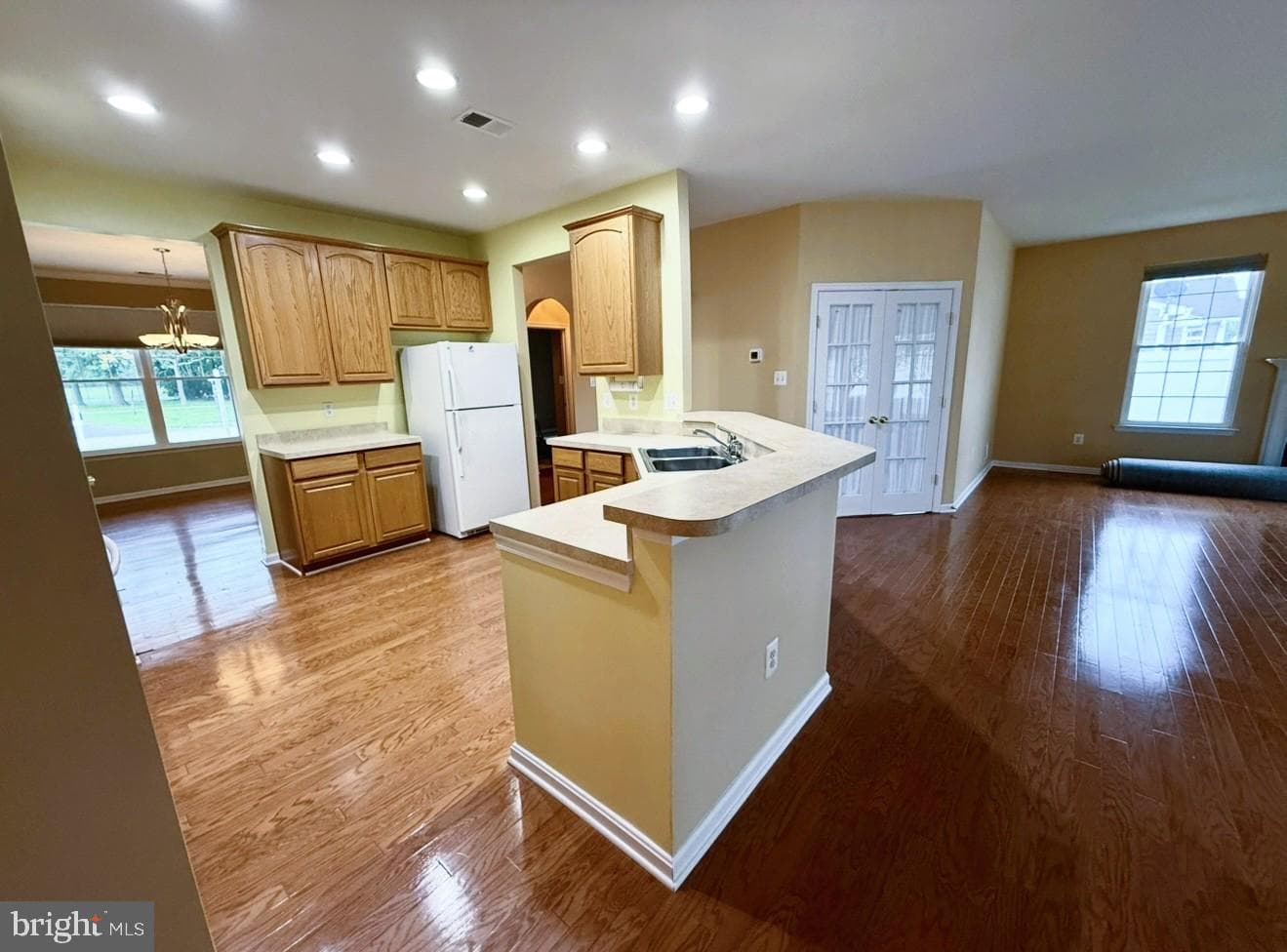 169 Millington Road photo 11