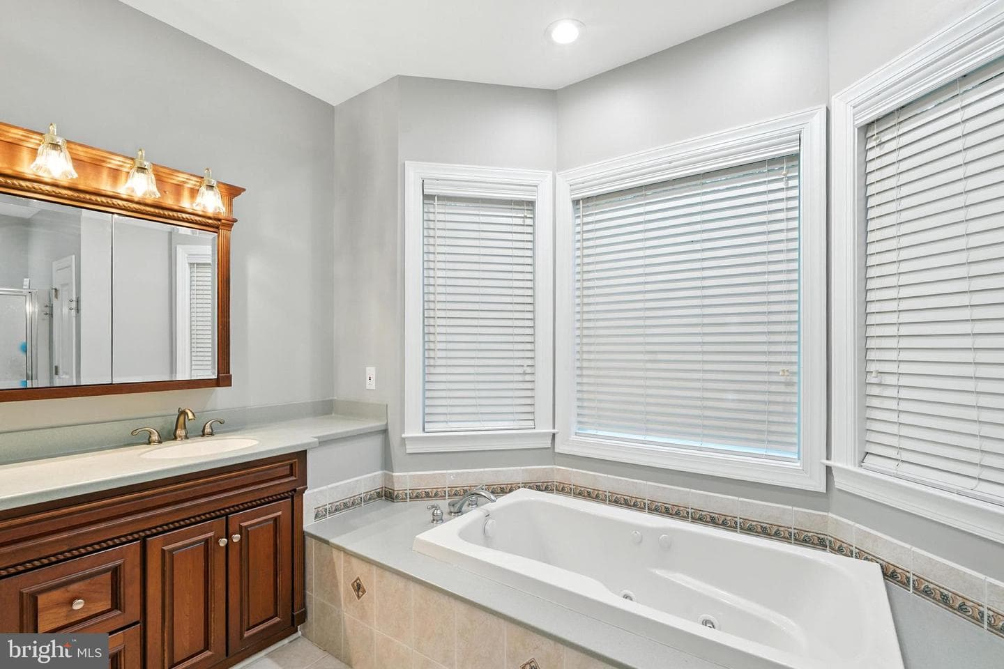 10715 Kasota Road photo 22