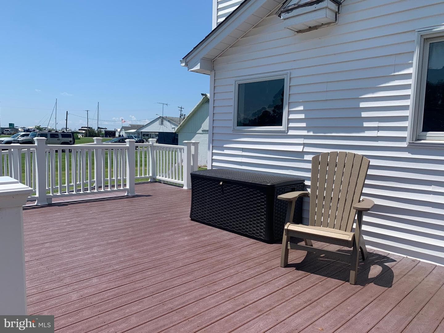 21055 Bayside Avenue photo 4