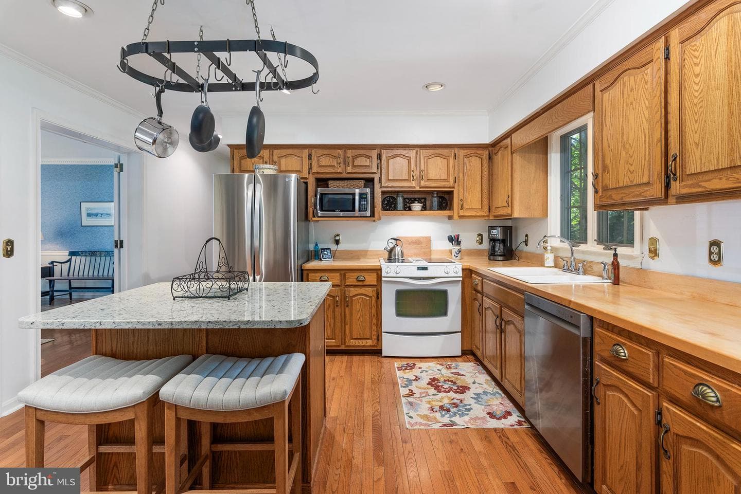 7682 Waterview Lane photo 3