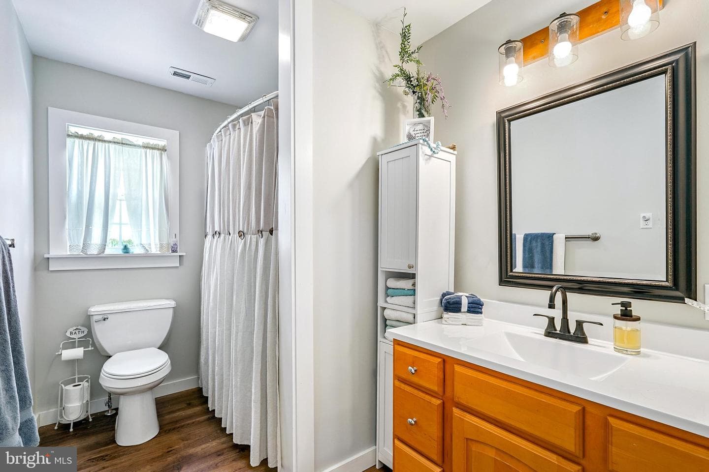 7425 Wilkins Lane photo 21