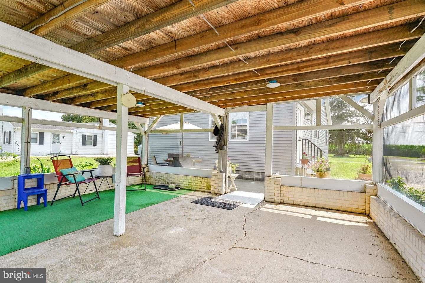 7425 Wilkins Lane photo 27