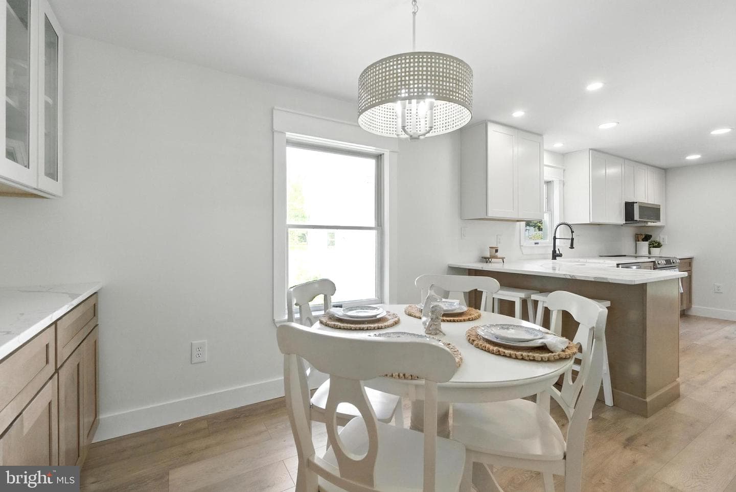 21311 Lee Street photo 7