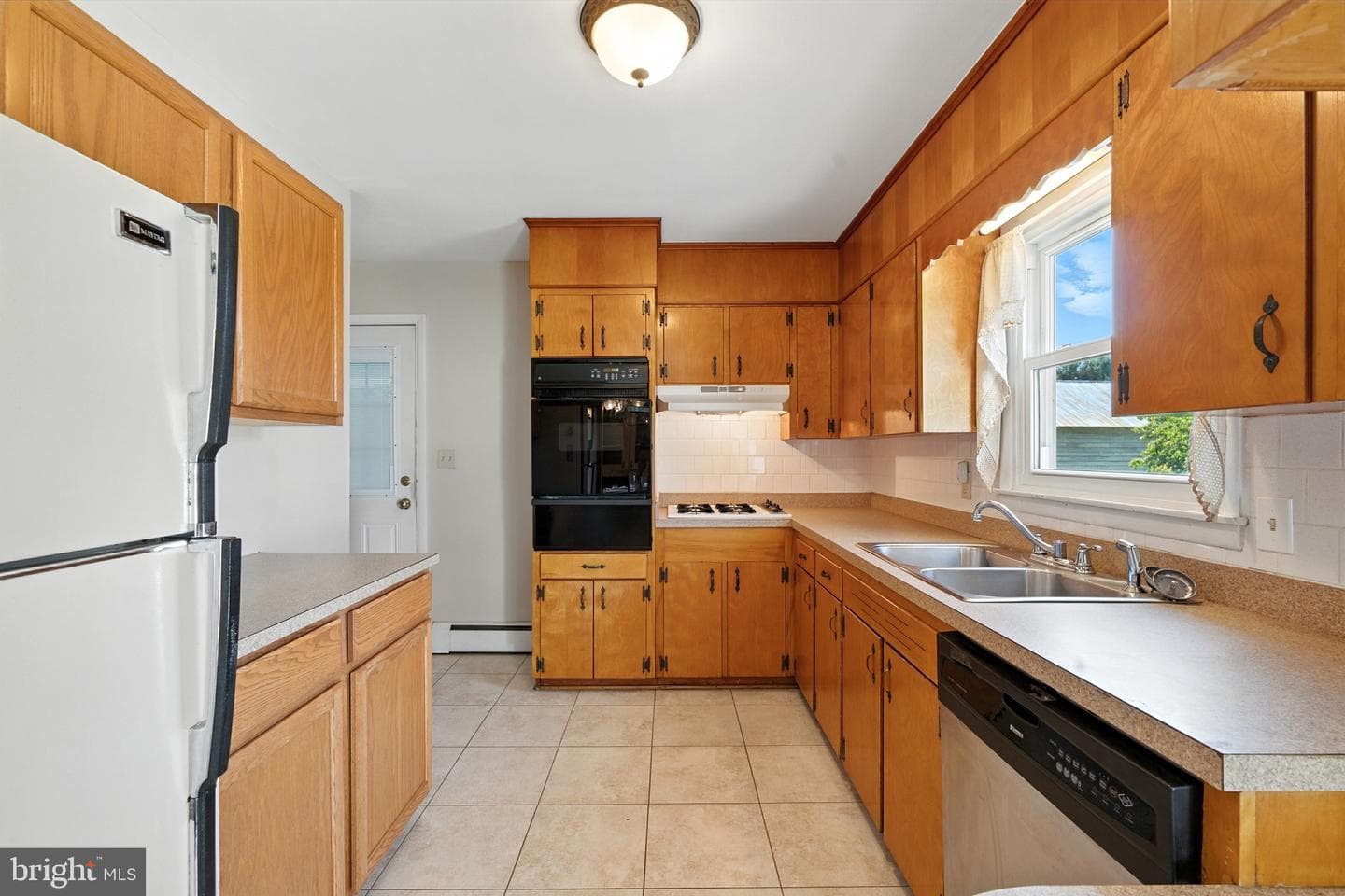 24415 Chestertown Road photo 9