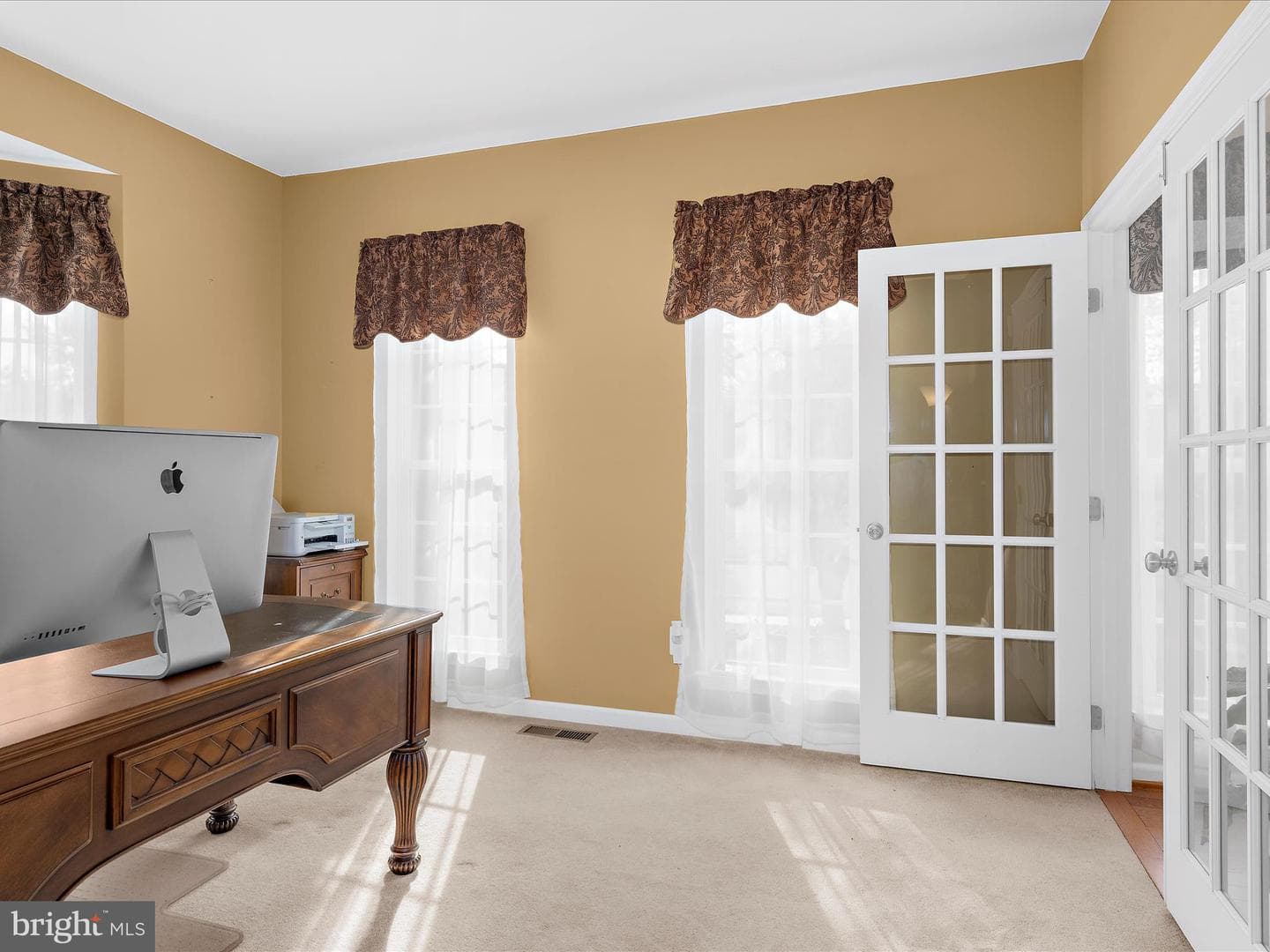100 Adela Way photo 12