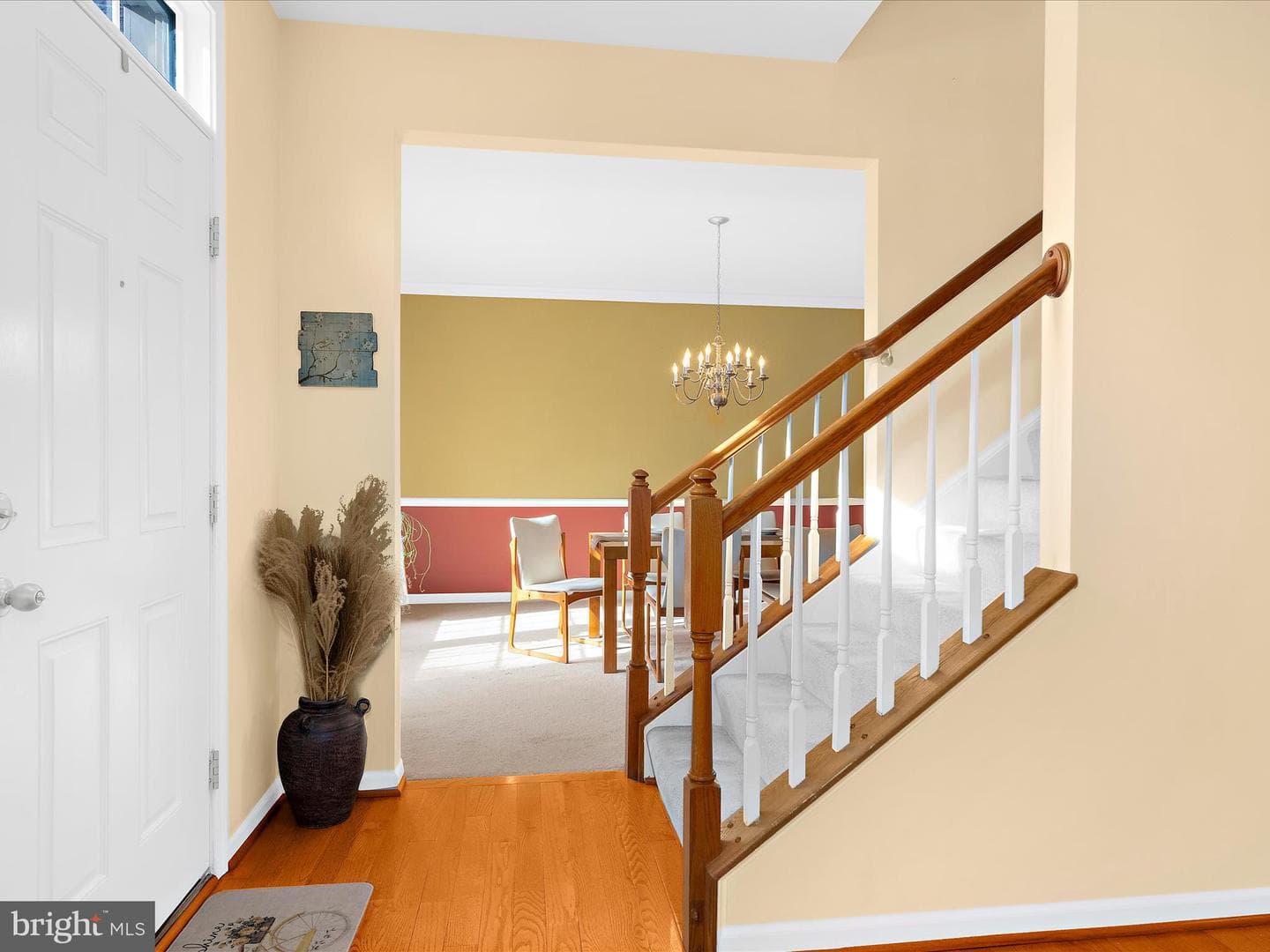 100 Adela Way photo 9