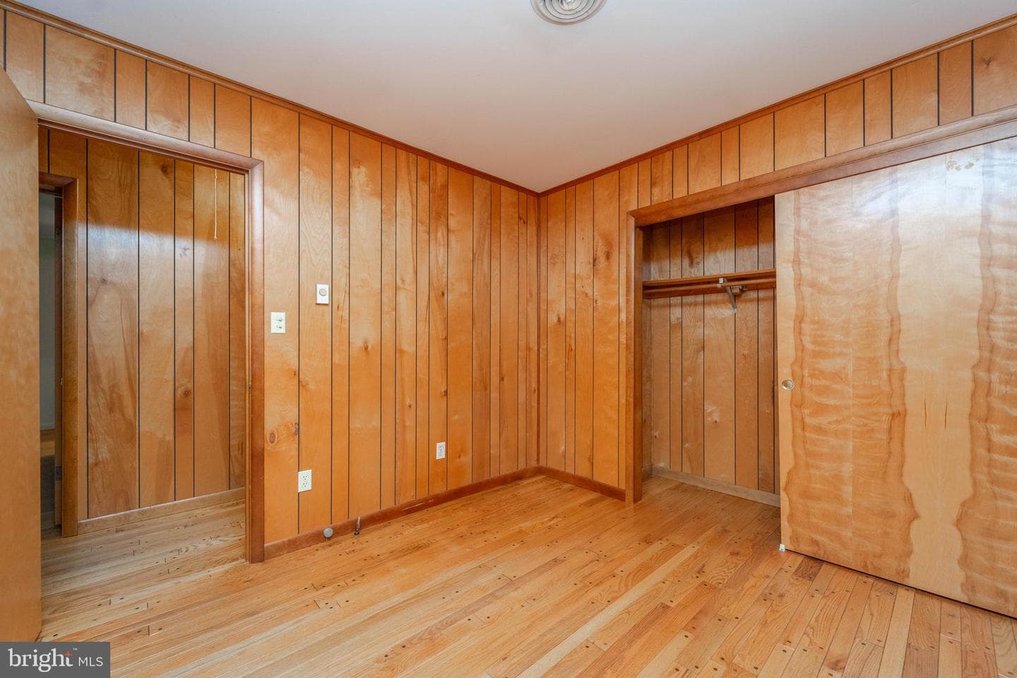 10751 Millbrook Drive photo 28
