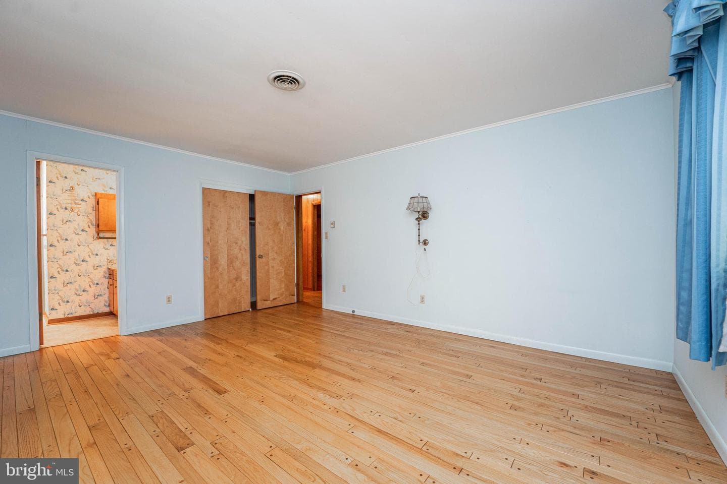 10751 Millbrook Drive photo 34
