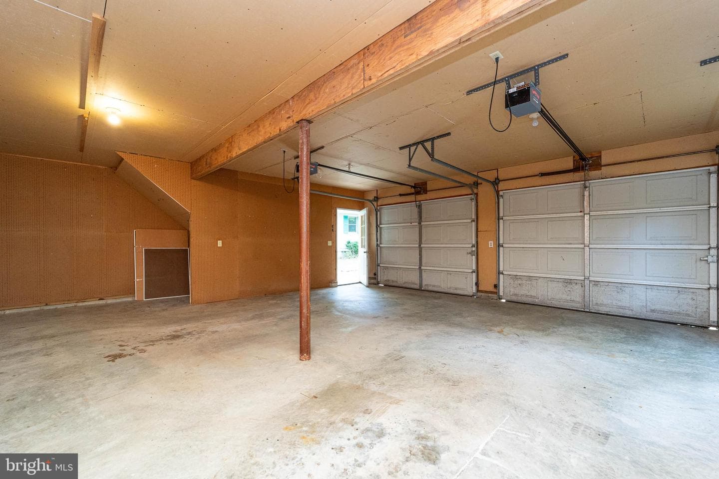 10751 Millbrook Drive photo 36