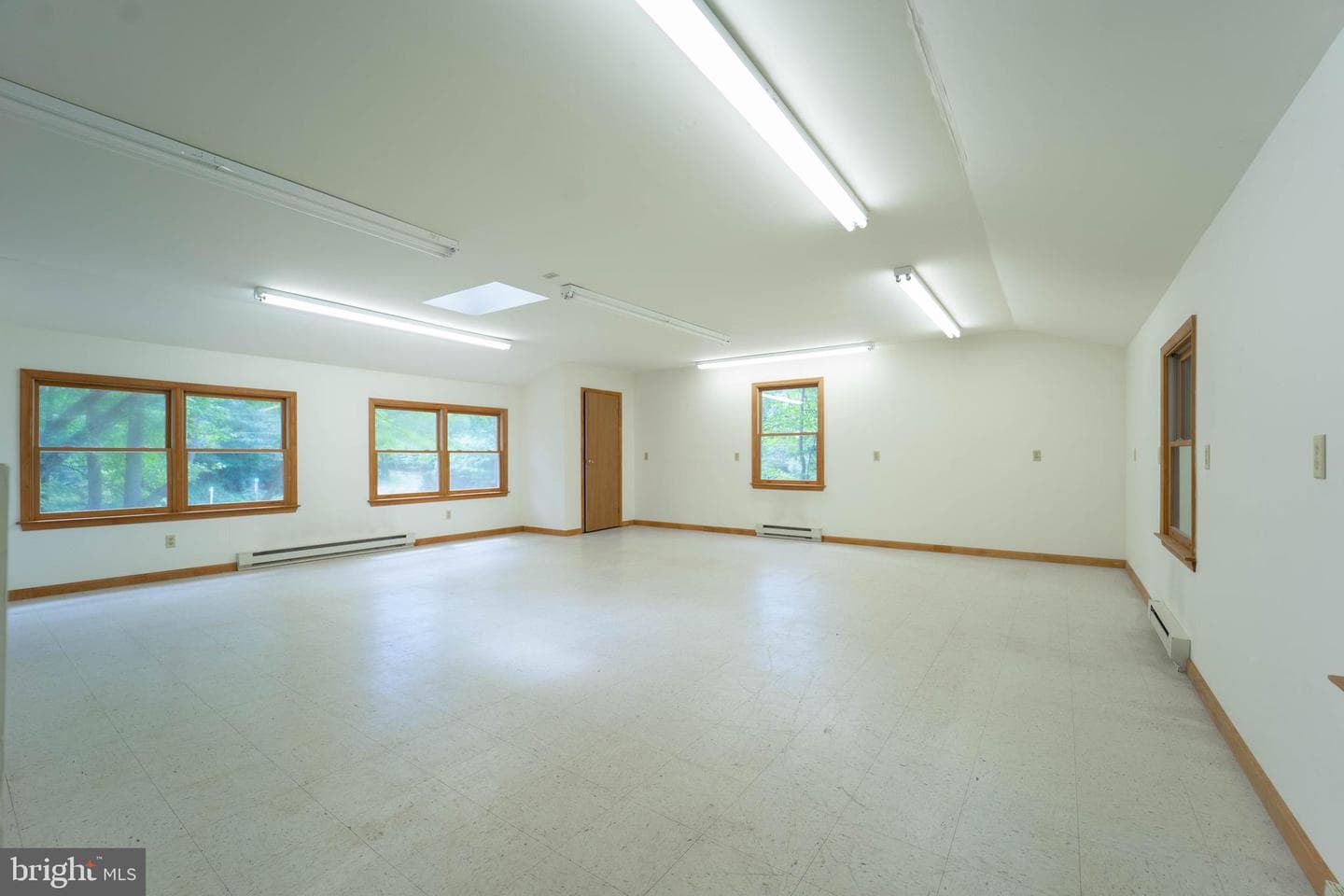 10751 Millbrook Drive photo 37