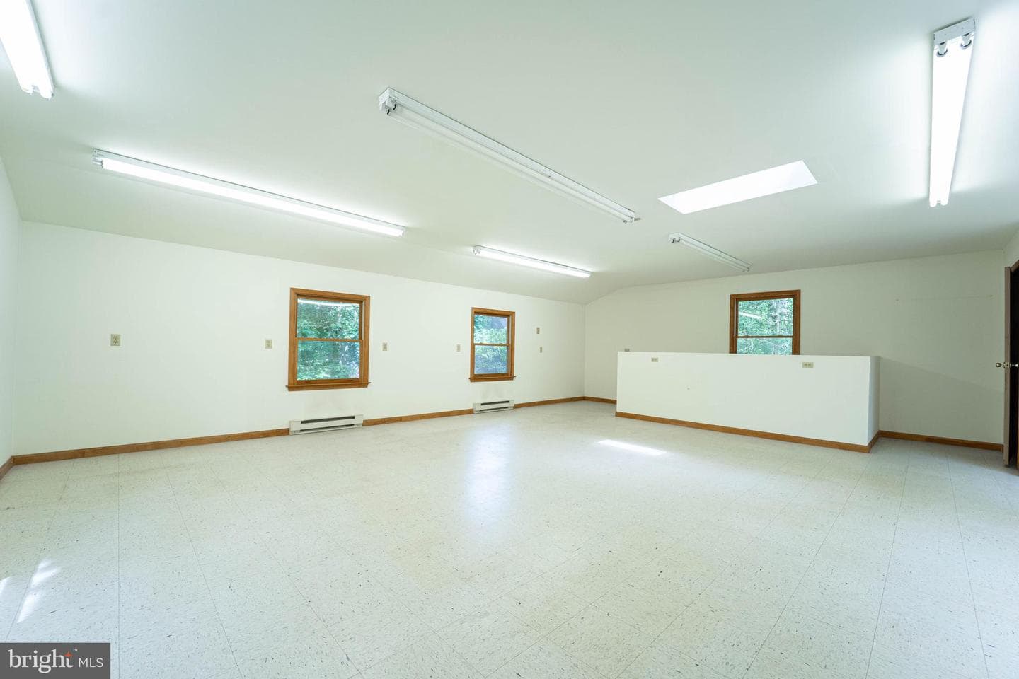 10751 Millbrook Drive photo 40