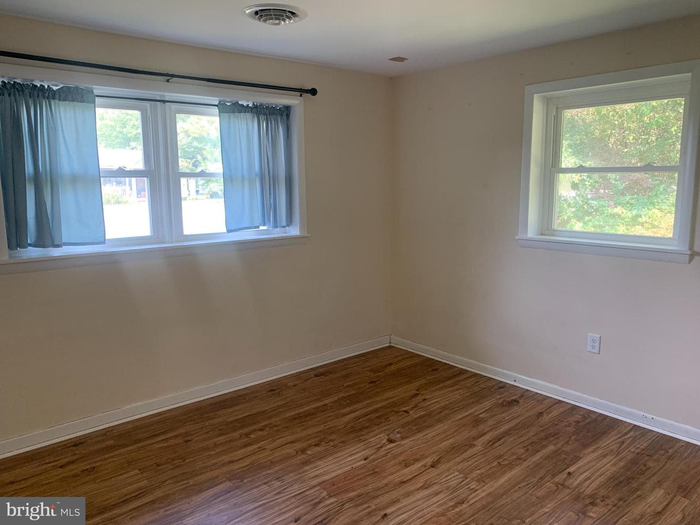 6345 Rock Hall Road photo 14
