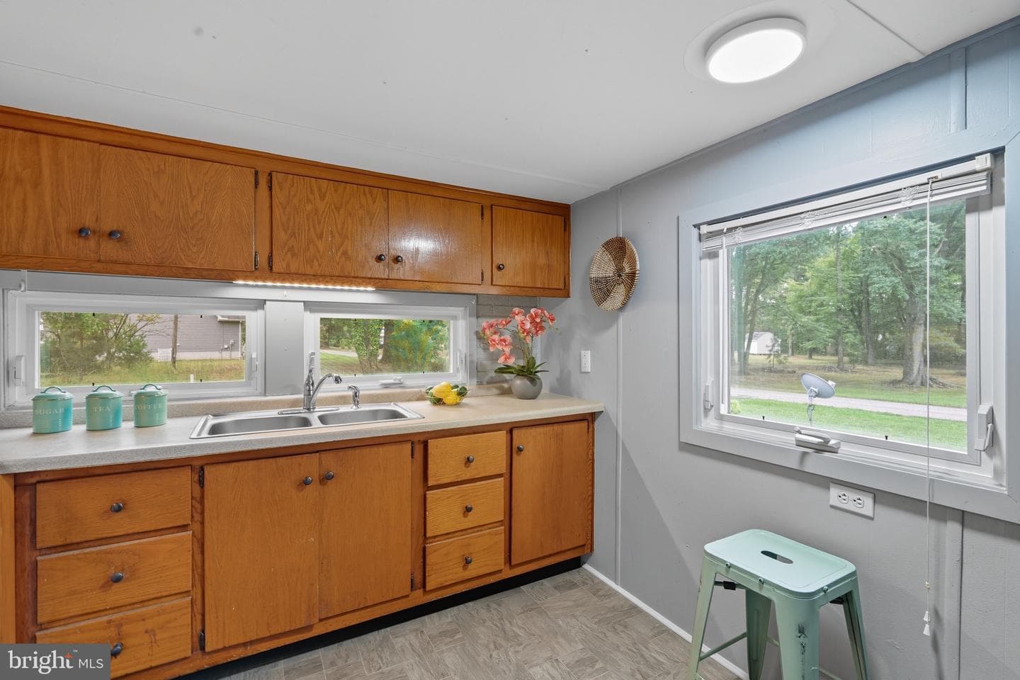 5814 Locust Street photo 6