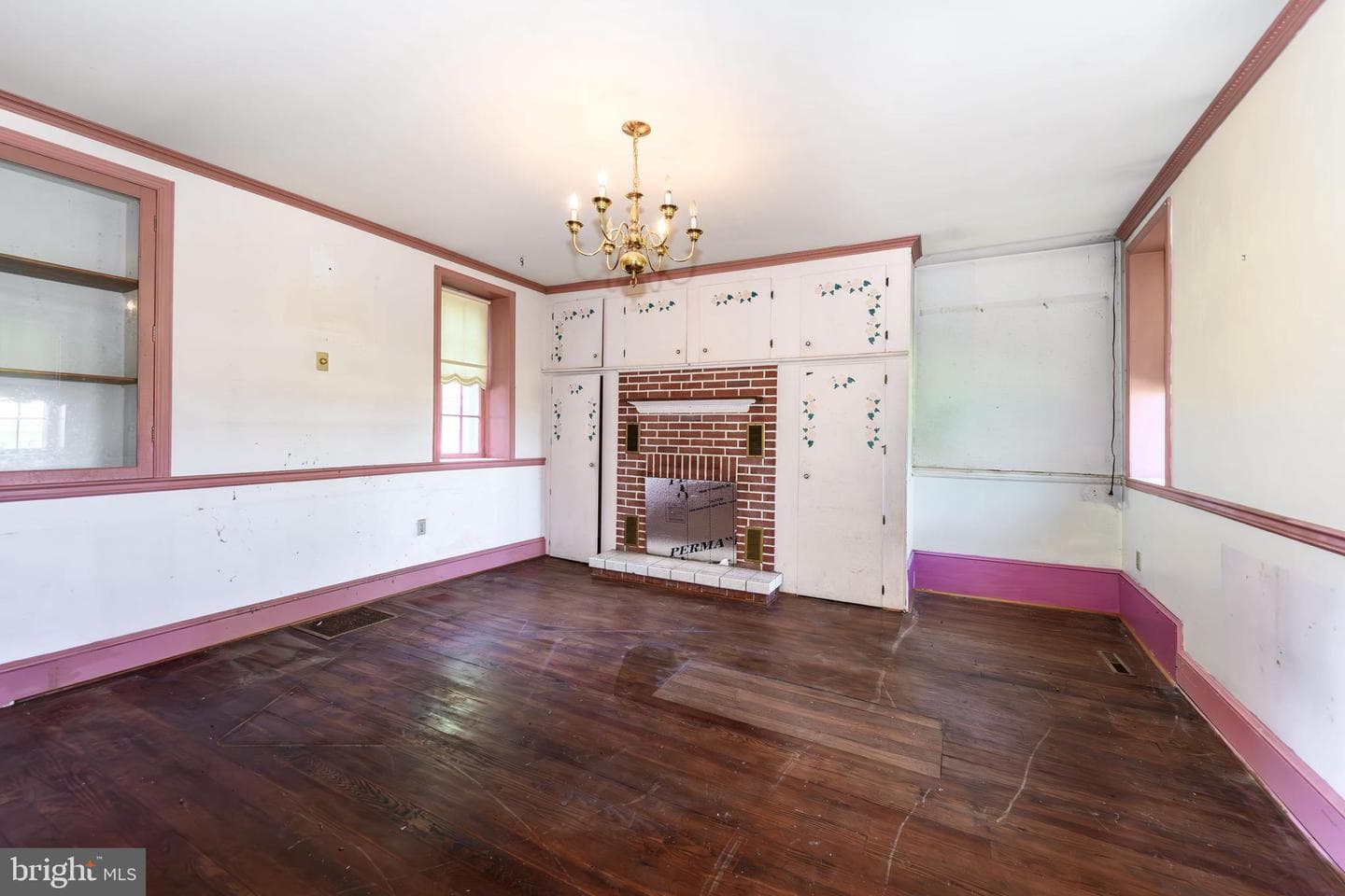 27741 Lambs Meadow Road photo 18
