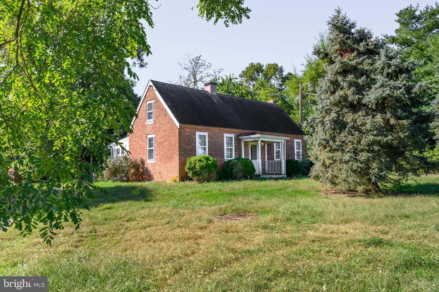 27741 Lambs Meadow Road photo 2