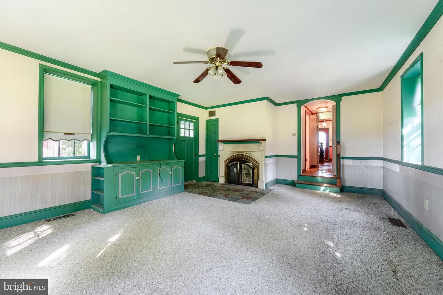 27741 Lambs Meadow Road photo 21