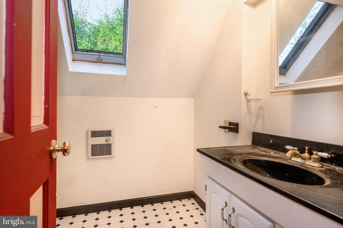 27741 Lambs Meadow Road photo 26