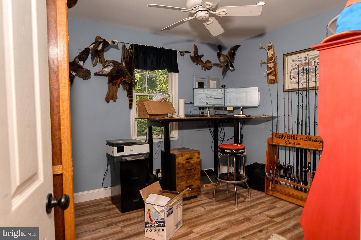 5697 Walnut Street photo 28