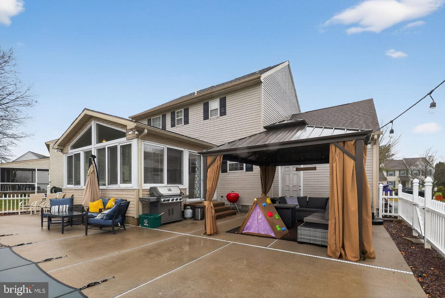 186 Birchwood Lane photo 2