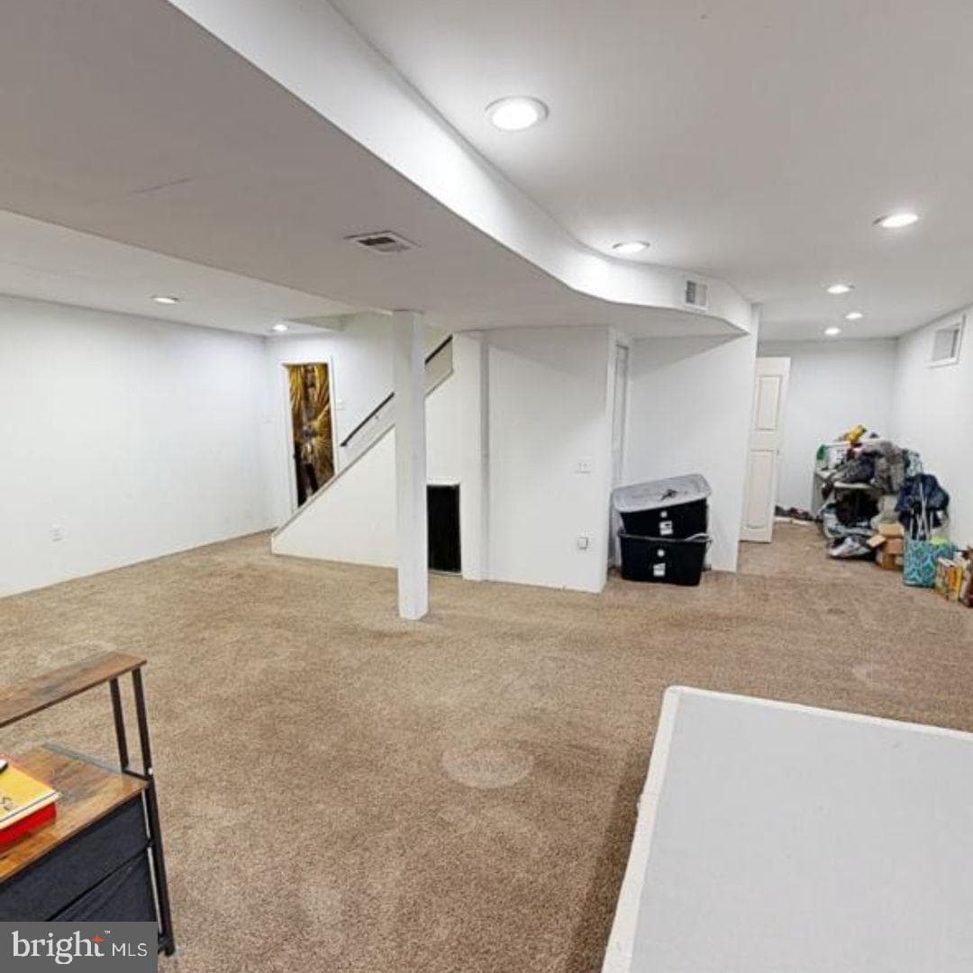 110 Trafford Drive photo 21