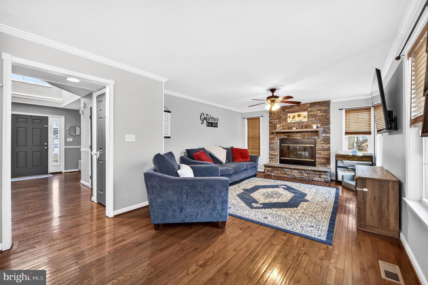 218 Camelot Drive photo 21