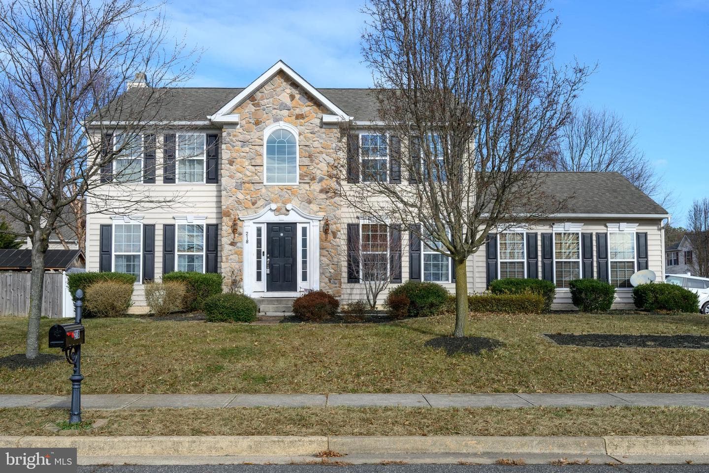 218 Camelot Drive photo 41