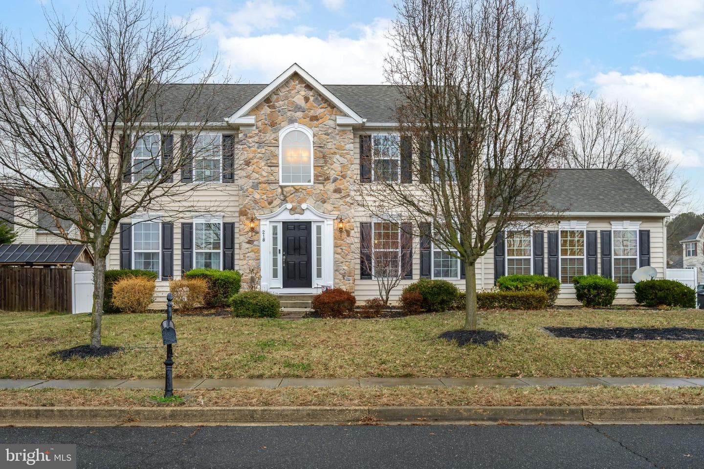 218 Camelot Drive photo 42