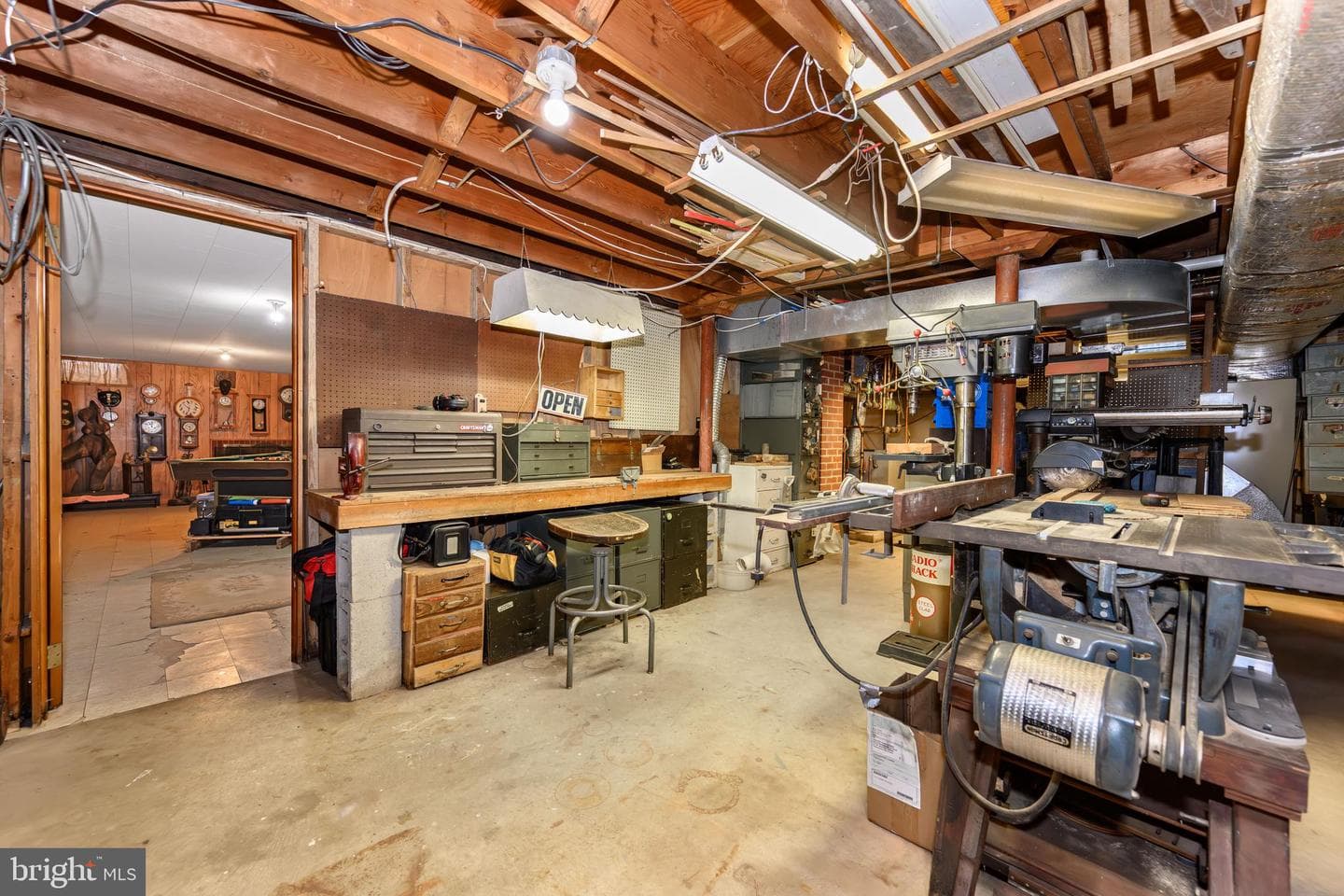 201 Greenwood Avenue photo 46