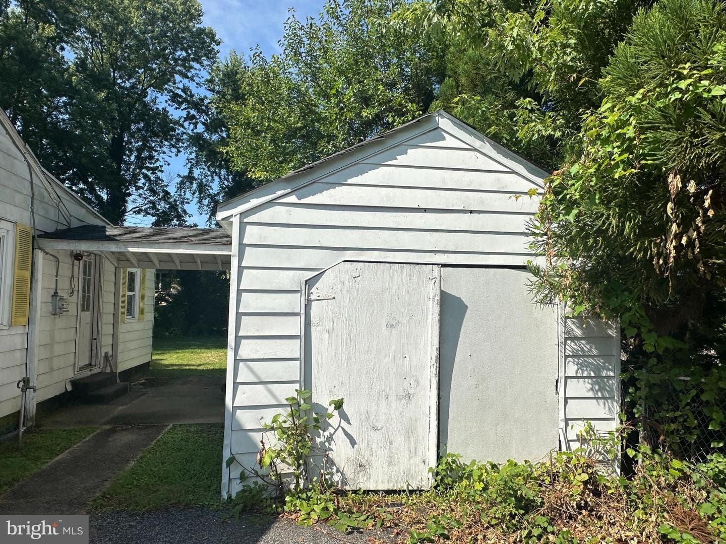 141 Prospect Street photo 3