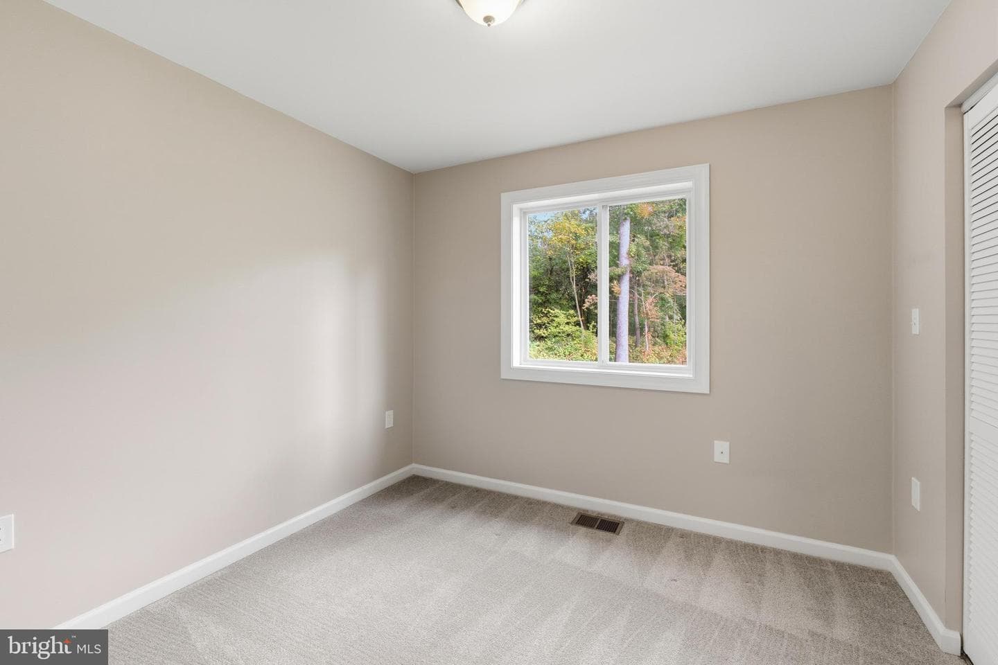 11047 Bottom Road photo 13