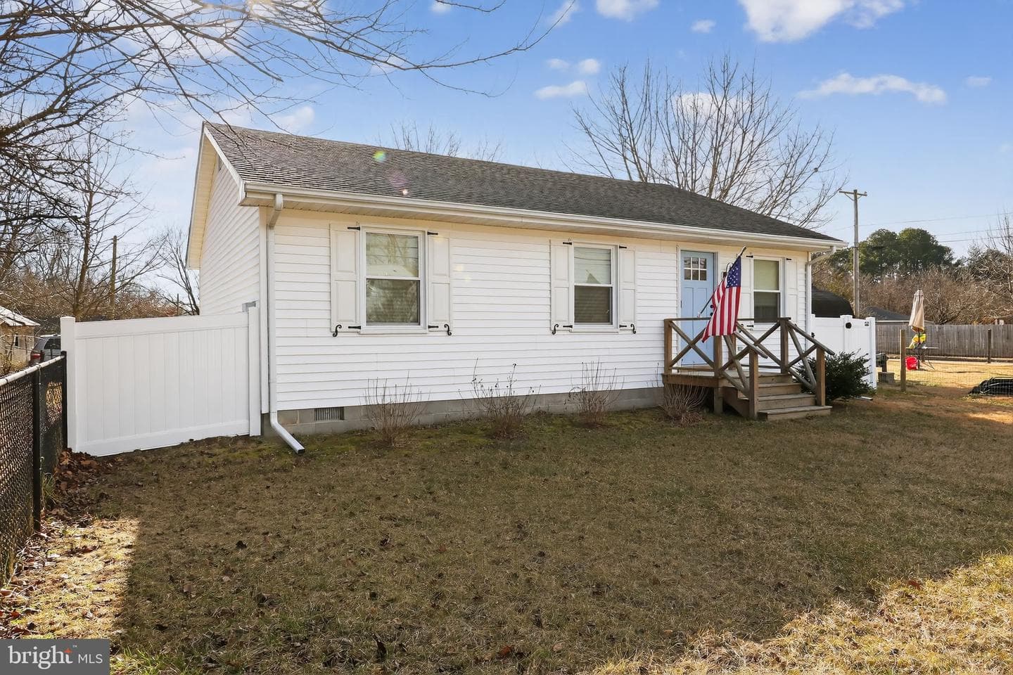 423 Cypress Street photo 4