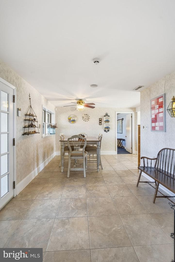 14183 Roberts Drive photo 32