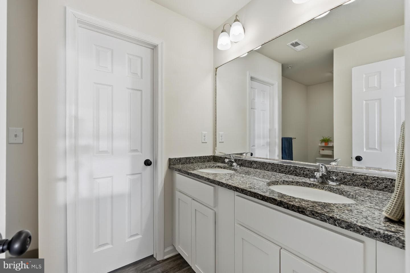 112 Metcalf Road photo 18