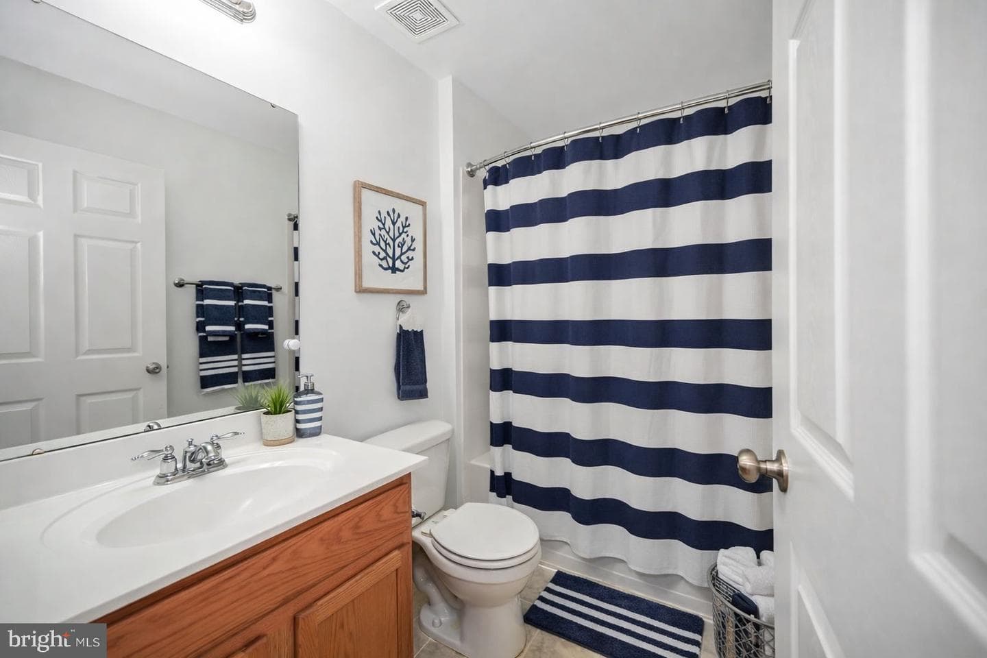 206 Camelot Drive photo 17