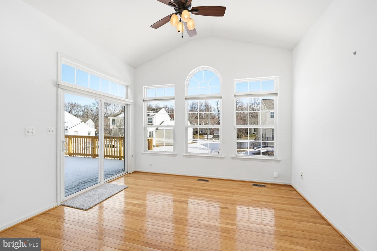 206 Camelot Drive photo 28