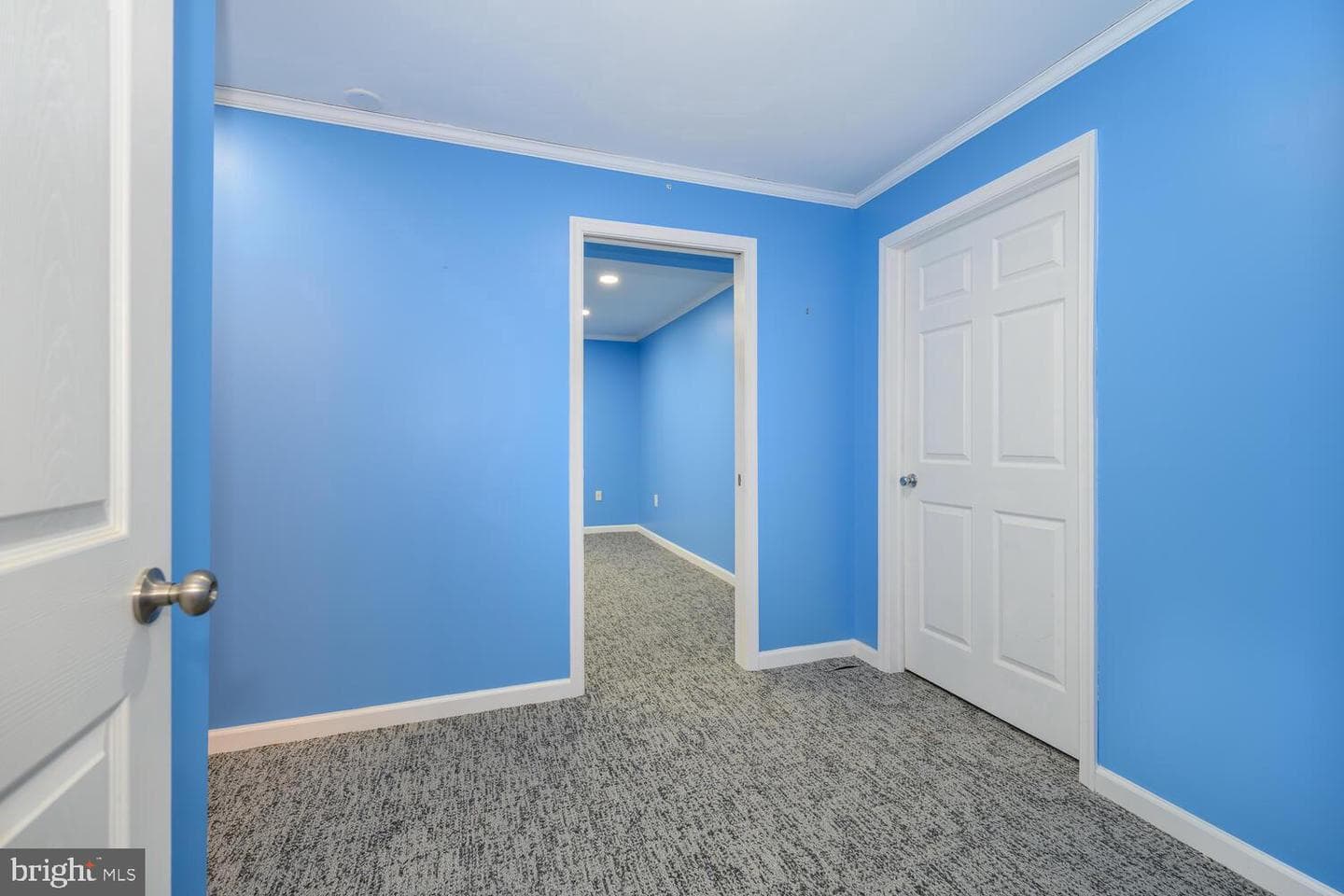 206 Camelot Drive photo 57