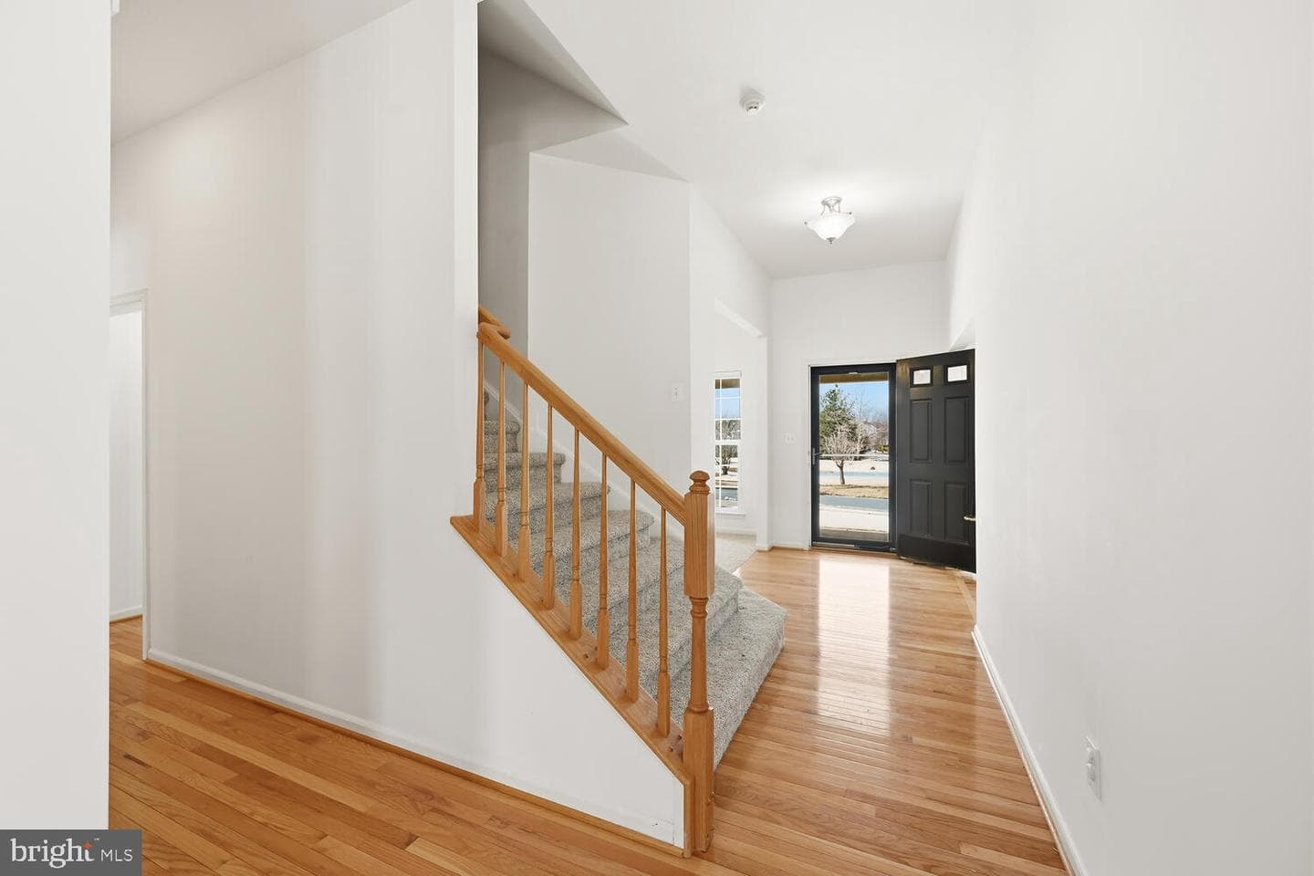 206 Camelot Drive photo 8