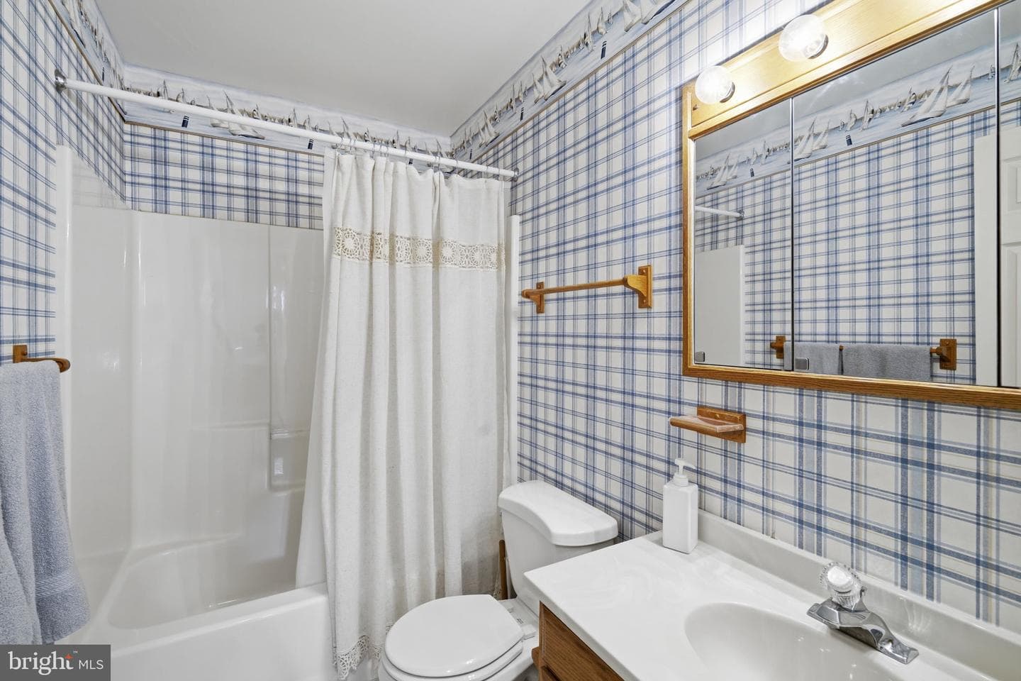 5979 Lawton Avenue photo 21